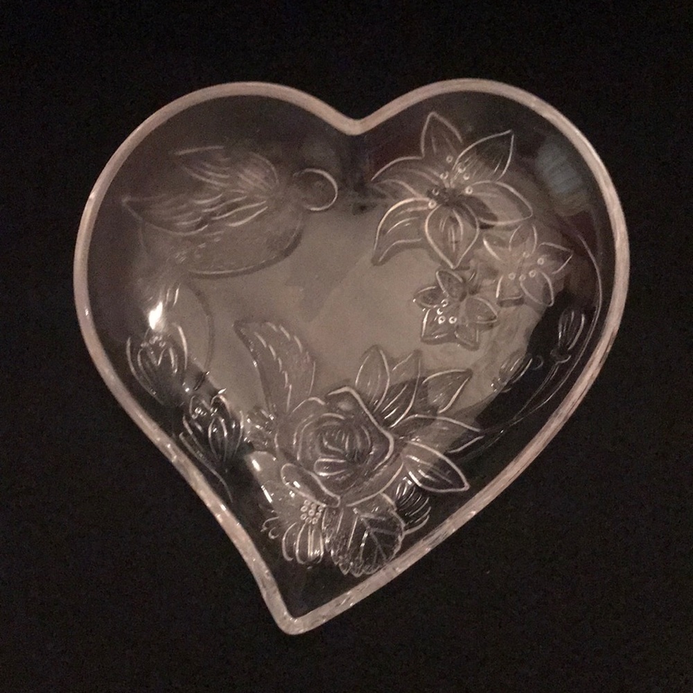 Heart Shaped Humming Bird and Flowers Dish/Tray